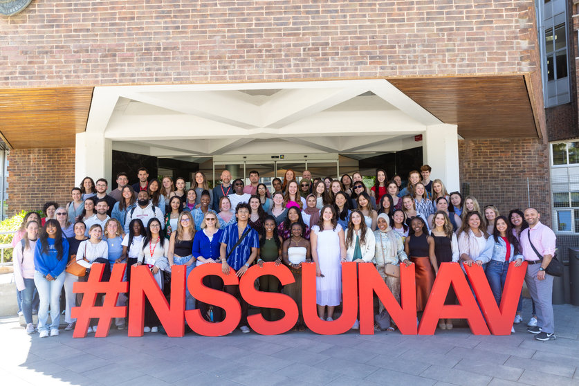 Estudiantes y profesores participantes en el programa Nursing Summer School, organizado por la Facultad de Enfermería de la Universidad de Navarra. UNAV